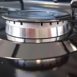 MPM Cuisinière à Gaz Portable Pour Le Camping Avec 3 Feux Couvercle Smile -Camping Soldes Boutique cuisiniere a gaz portable pour le camping avec 3 feux couvercle smile 4