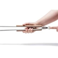 Petromax Grill Tong Small Charbon -Camping Soldes Boutique petromax grill tong small charbon 4